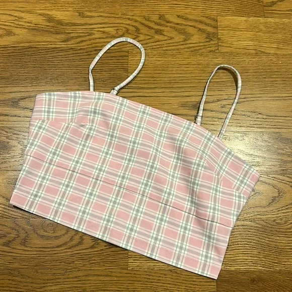 Hollister Crop Top.  Large.  Pink Plaid - Picture 4 of 10